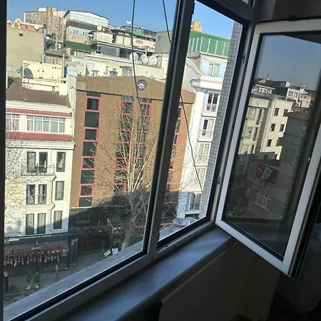 Bosphorus View And Cozy House! Daire