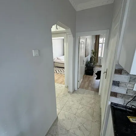 شقة Bosphorus View And Cozy House! *