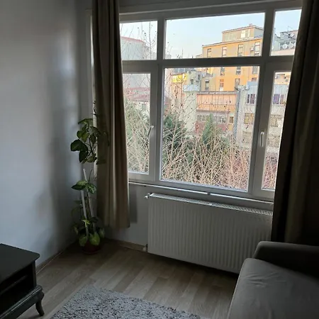 Bosphorus View And Cozy House! شقة اسطنبول
